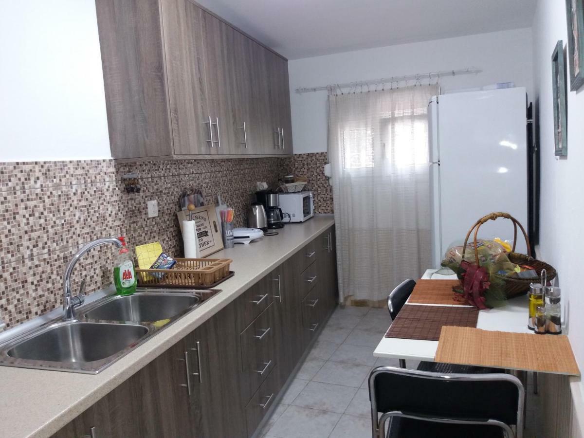 Вилла Polianthi Seaside House Marathos  Экстерьер фото